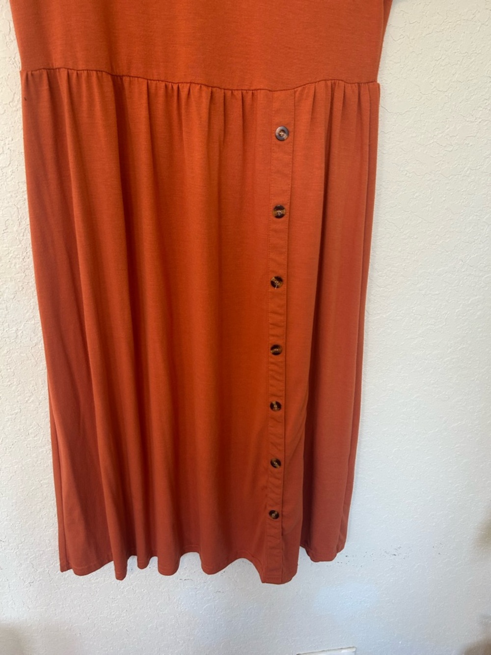 Modest & Stylish Rust Orange Short-Sleeve Midi Dress with Side Buttons Size L - Picture 2 of 6